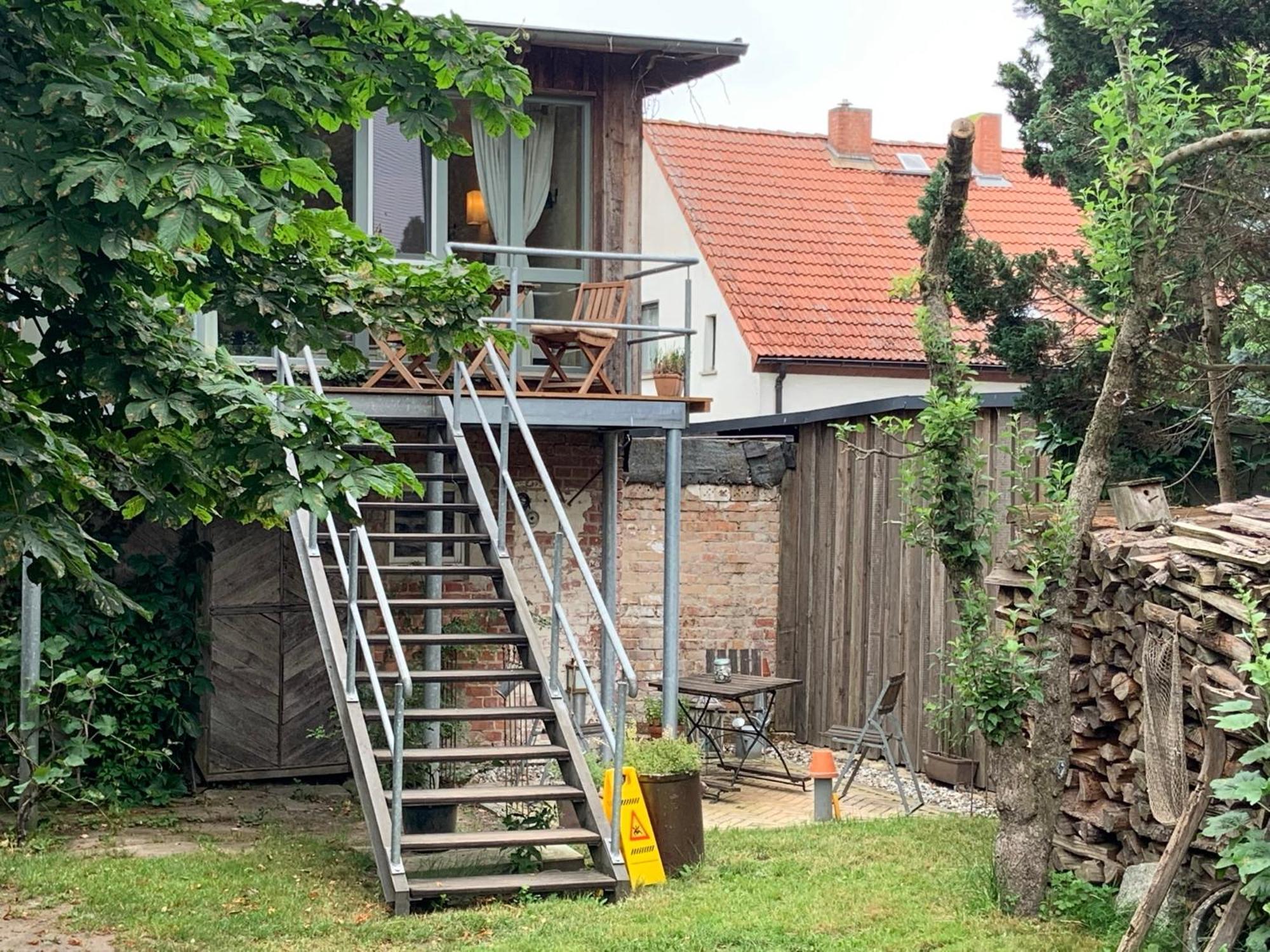 Apartment Zur Alten Boettcherei Kroslin Exterior photo